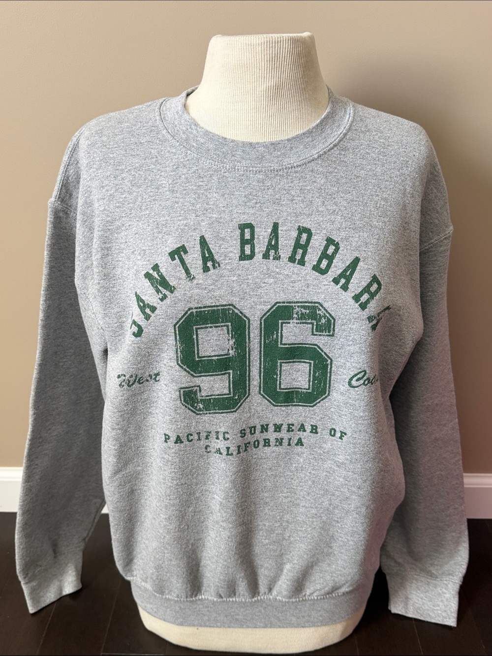 PacSun Gray 'Santa Barbara 96' Pullover Crew Neck Sweatshirt sz M